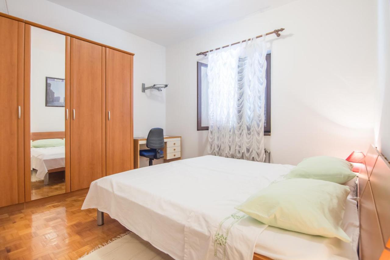 Apartman Zvjezda Biograd Na Moru Zewnętrze zdjęcie